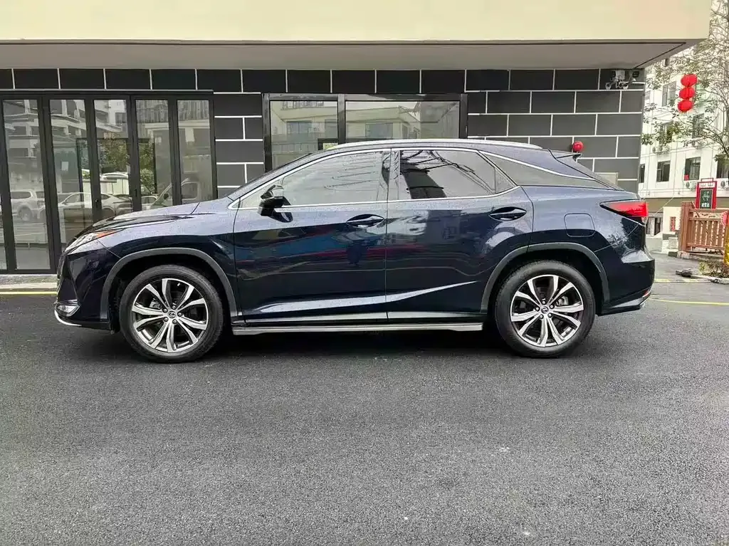 Lexus RX — фото 9