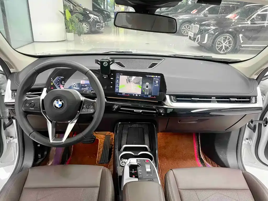 BMW X1 — фото 10