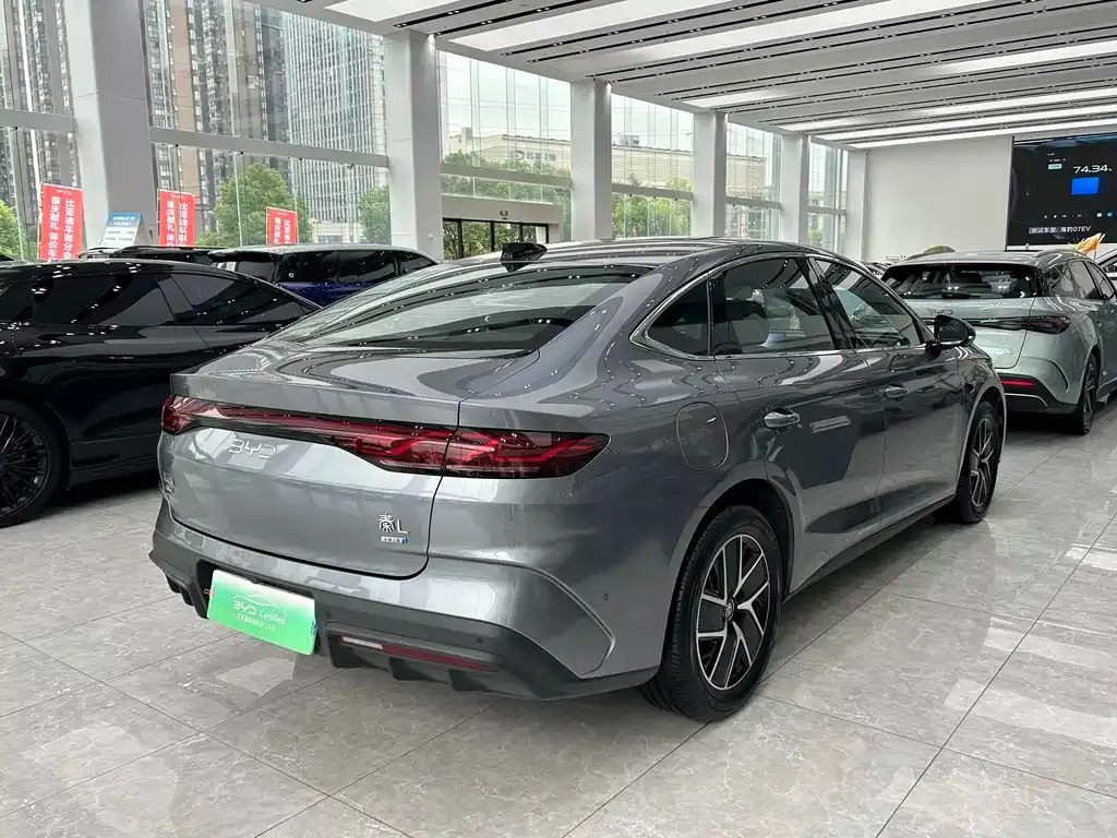 BYD Qin L — фото 5
