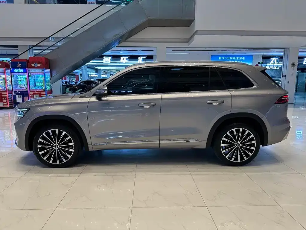 Geely Xingyue L — фото 4