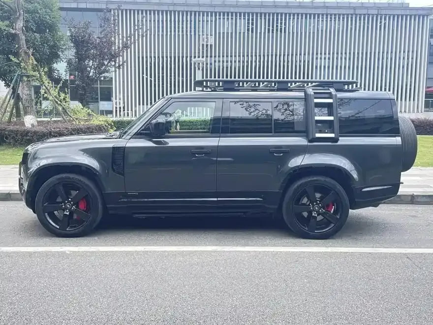 Land Rover Defender — фото 4