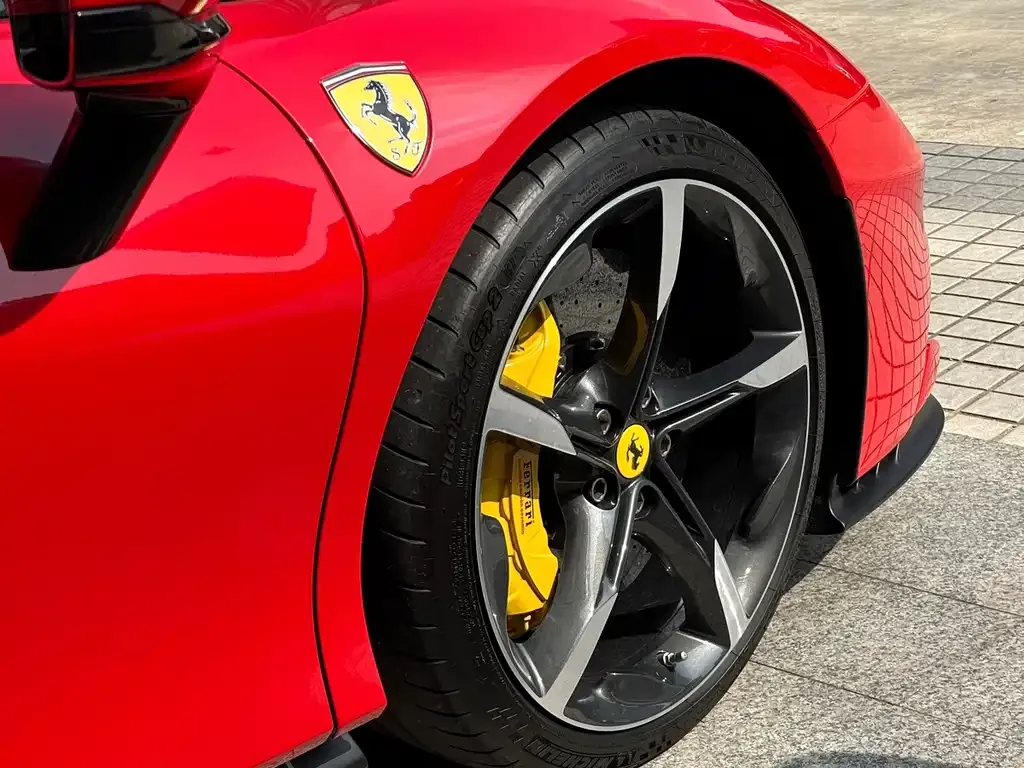 Ferrari SF90 — фото 6