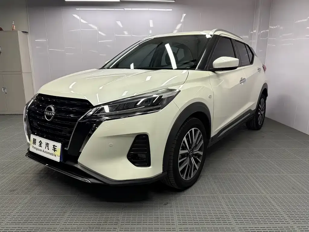 Nissan Kicks — фото 1