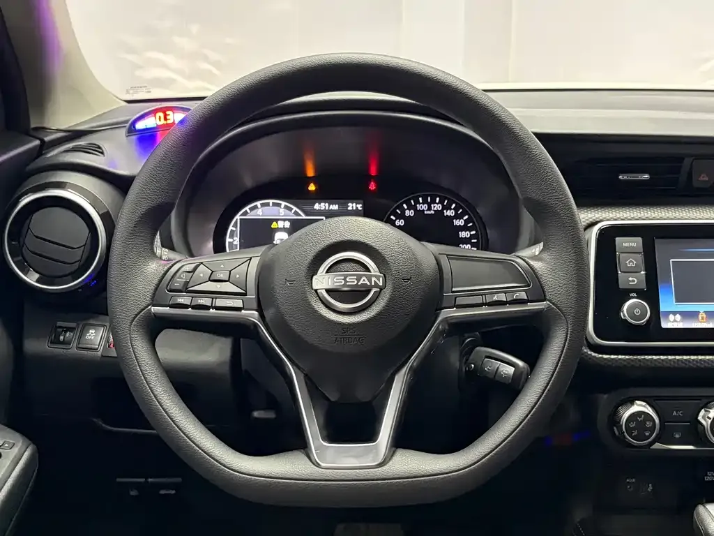 Nissan Kicks — фото 3