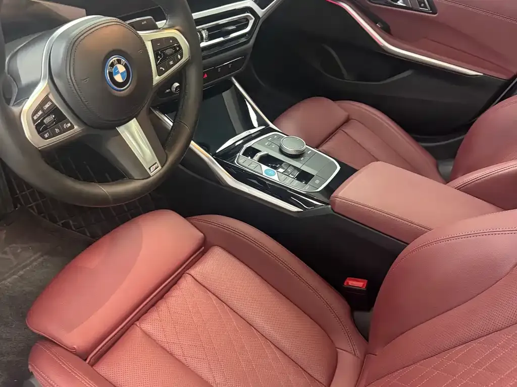 BMW i3 — фото 8