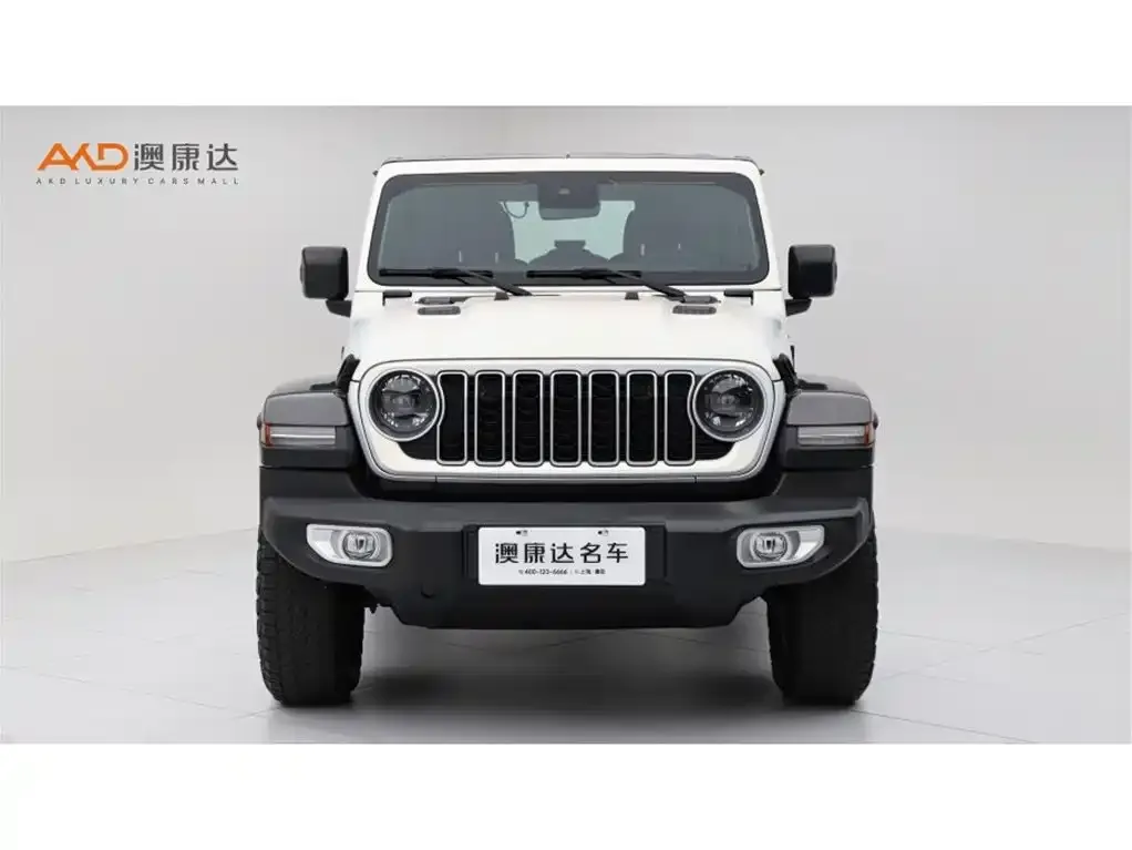 Jeep Wrangler — фото 4