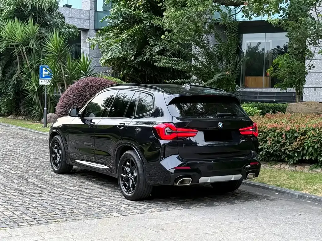 BMW X3 — фото 5