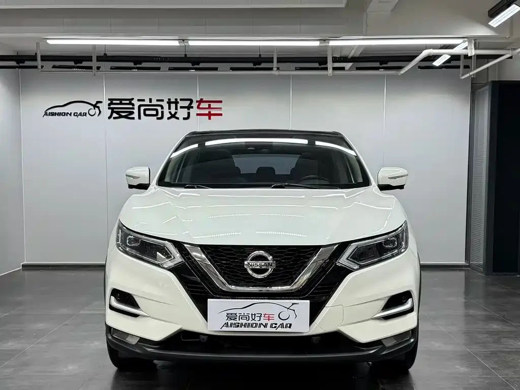 Nissan Qashqai — фото 4