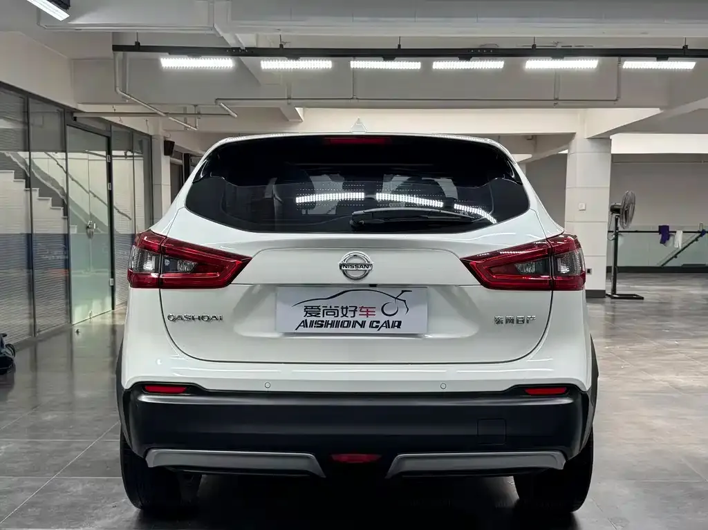 Nissan Qashqai — фото 5