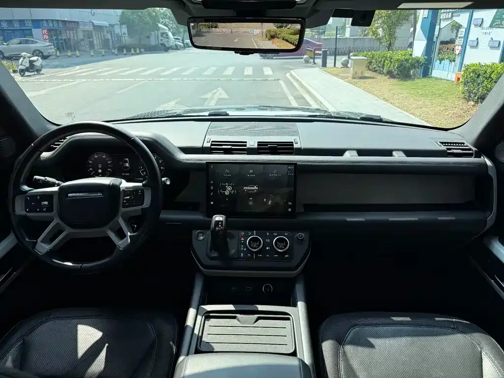 Land Rover Defender — фото 5