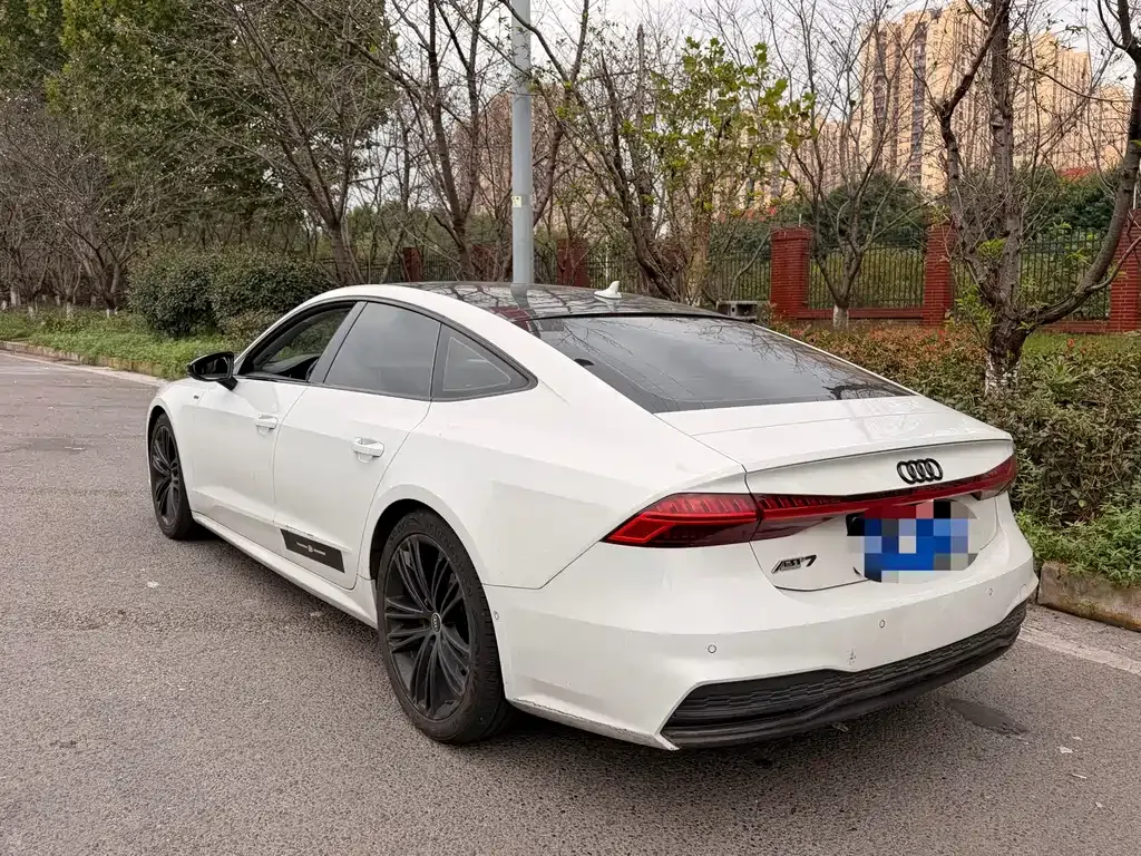 Audi A7 — фото 8