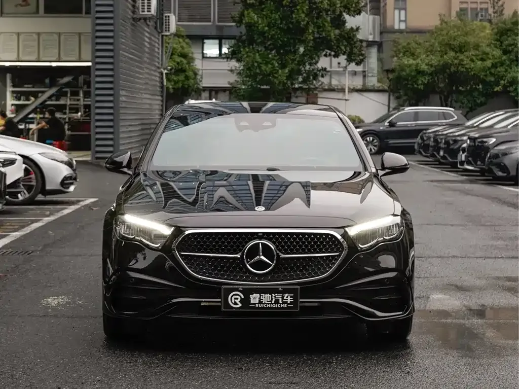 Mercedes-Benz E-Class (Import) — фото 4