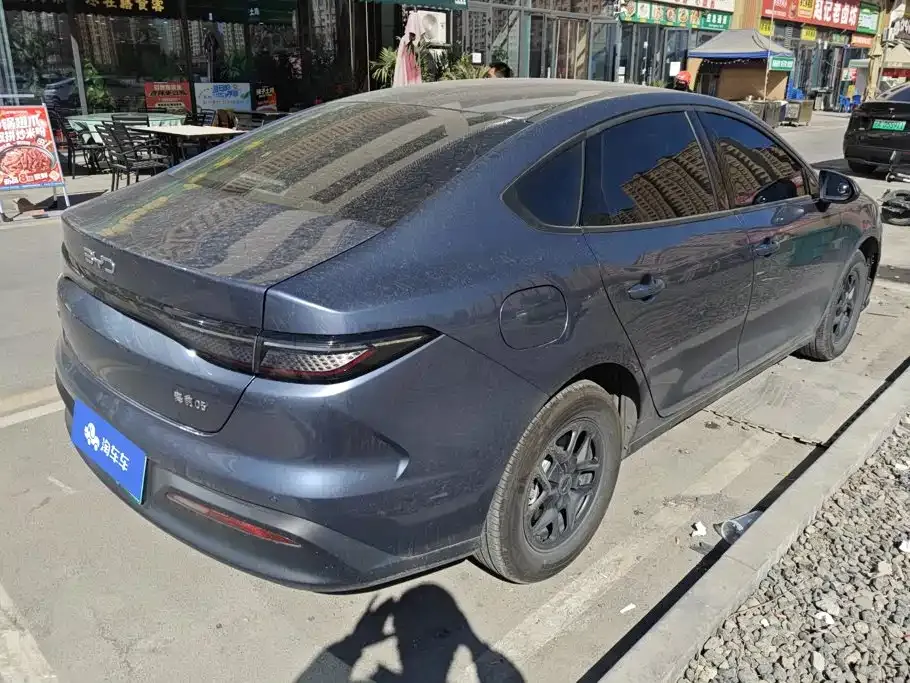 BYD Seal 05 DM-i — фото 10