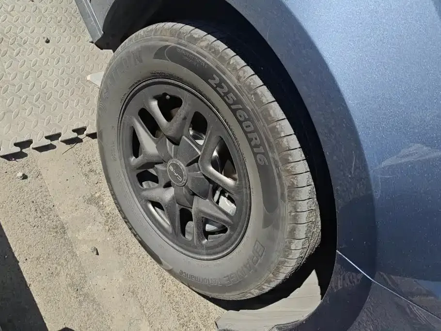 BYD Seal 05 DM-i — фото 9