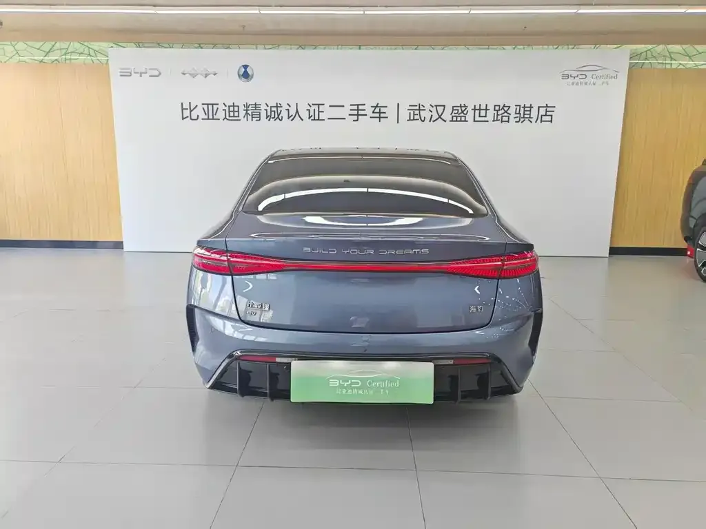 BYD Seal — фото 2