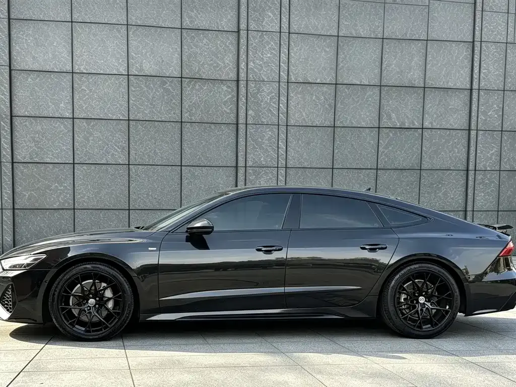 Audi A7 — фото 7