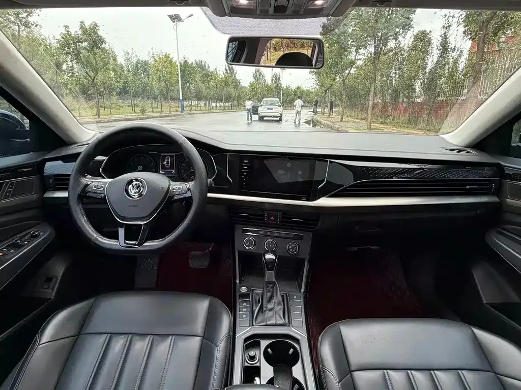 Volkswagen Passat — фото 9