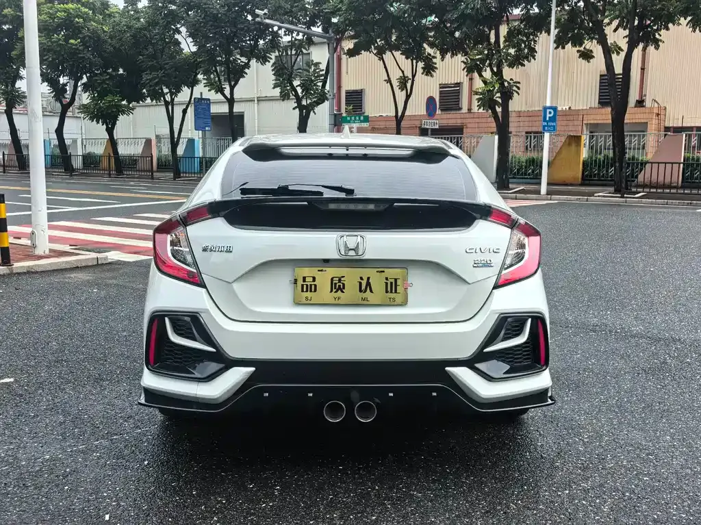Honda Civic — фото 7