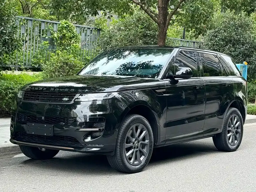 Land Rover Sport — фото 1