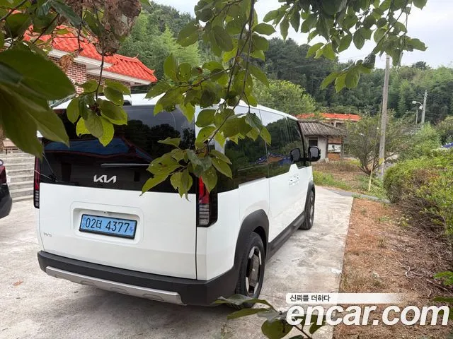 Kia PV5 — фото 10