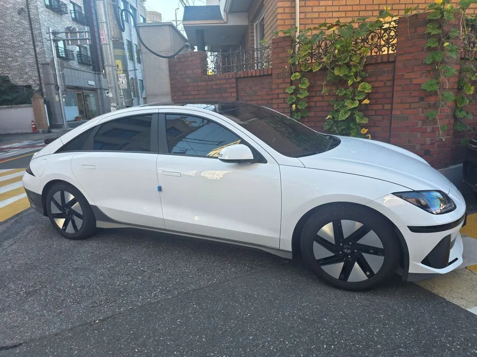 Hyundai Ioniq6 — фото 1