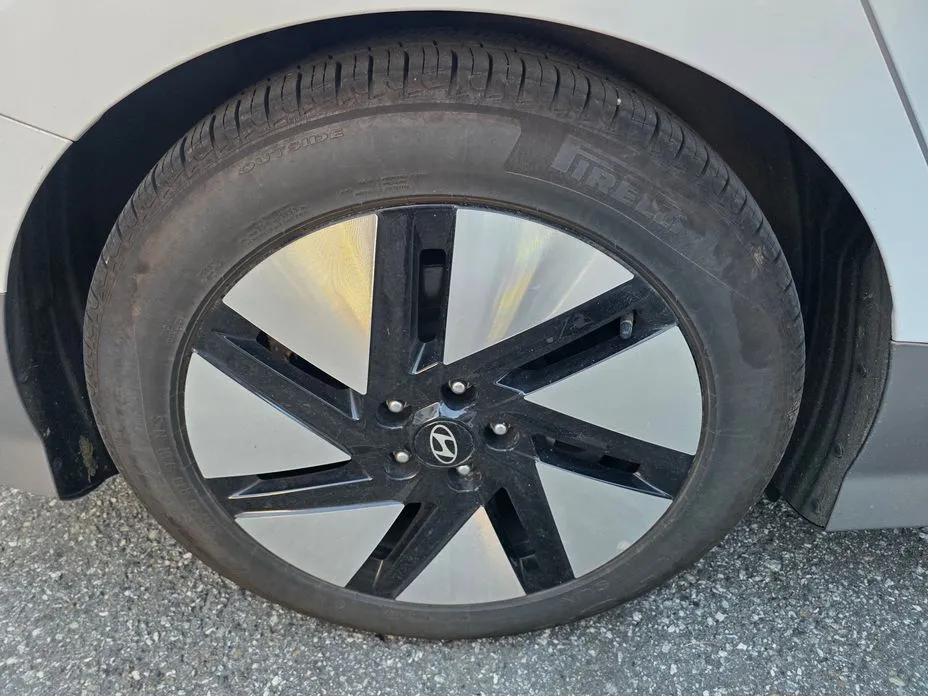 Hyundai Ioniq6 — фото 6