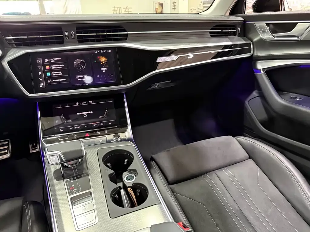 Audi A6 (Import) — фото 7