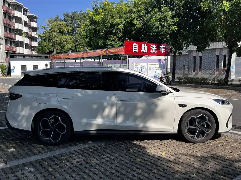BYD Seal 06 DM-i Touring — фото 9