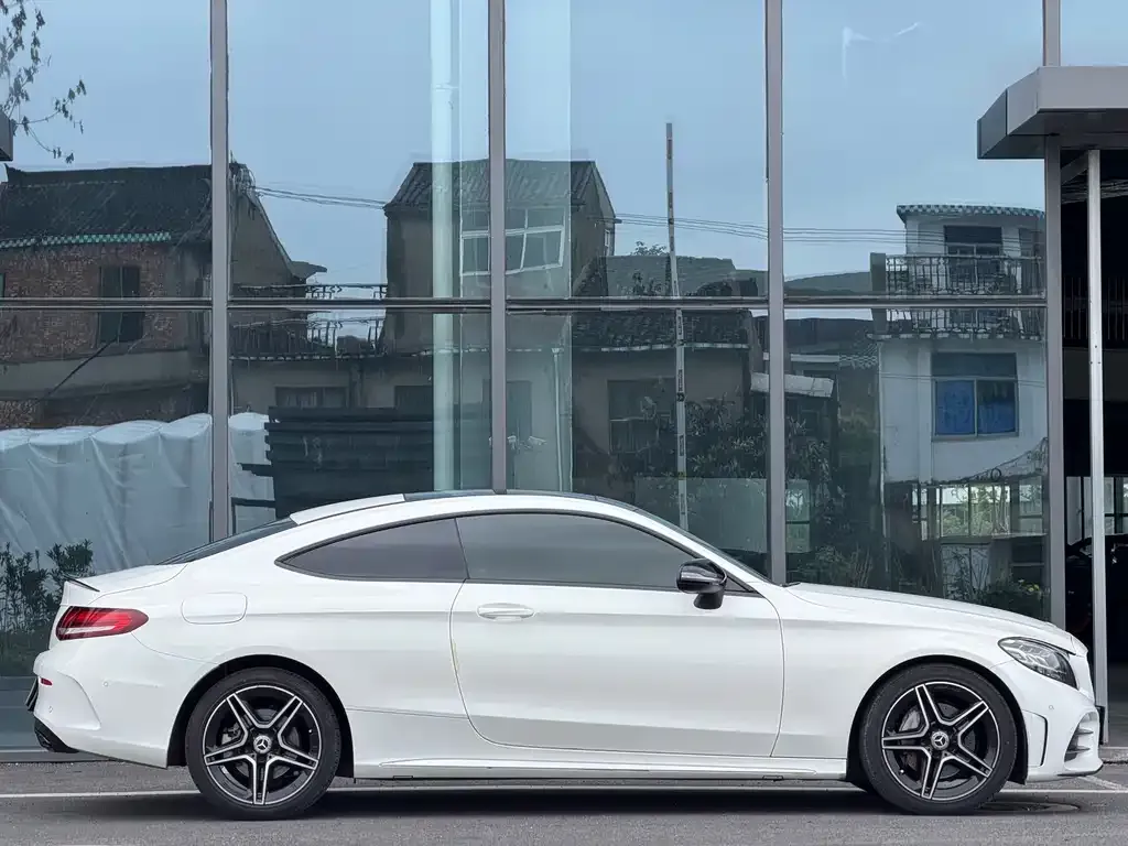 Mercedes-Benz C-Class (Import) — фото 3