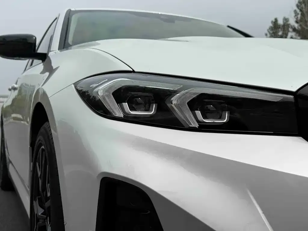 BMW i3 — фото 7