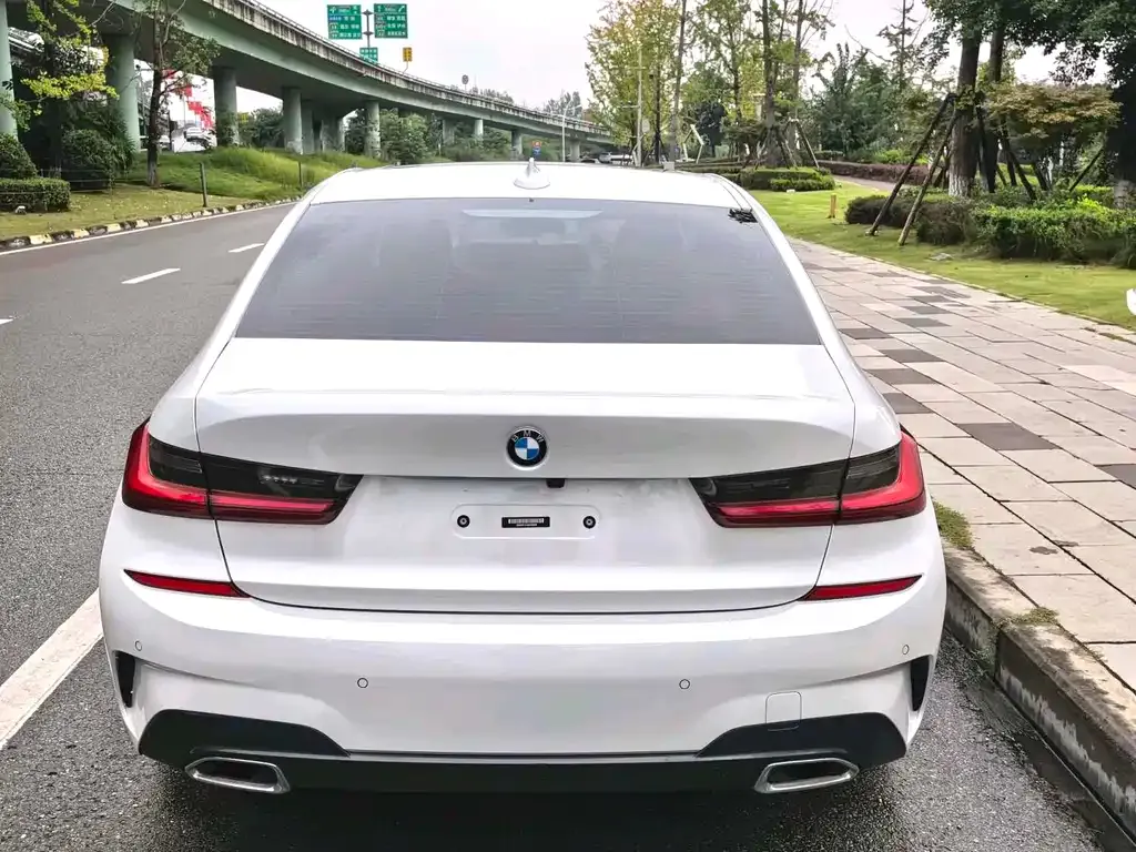 BMW 3 Series — фото 10