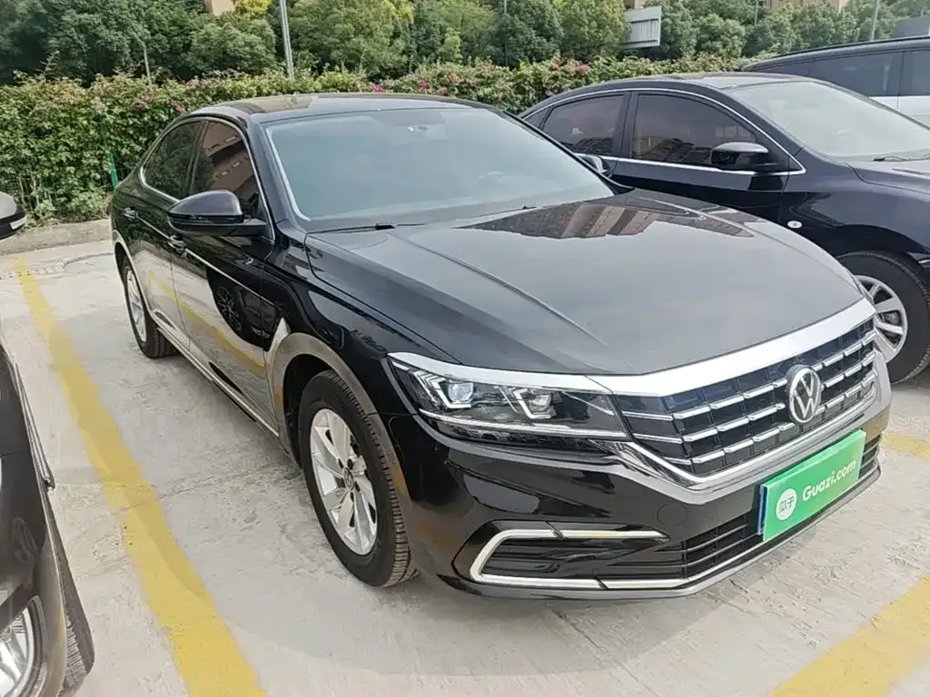 Volkswagen Passat — фото 9