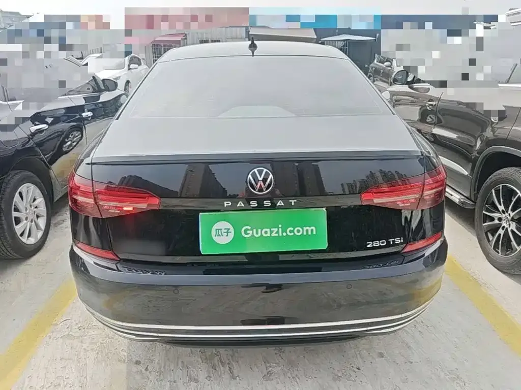 Volkswagen Passat — фото 5