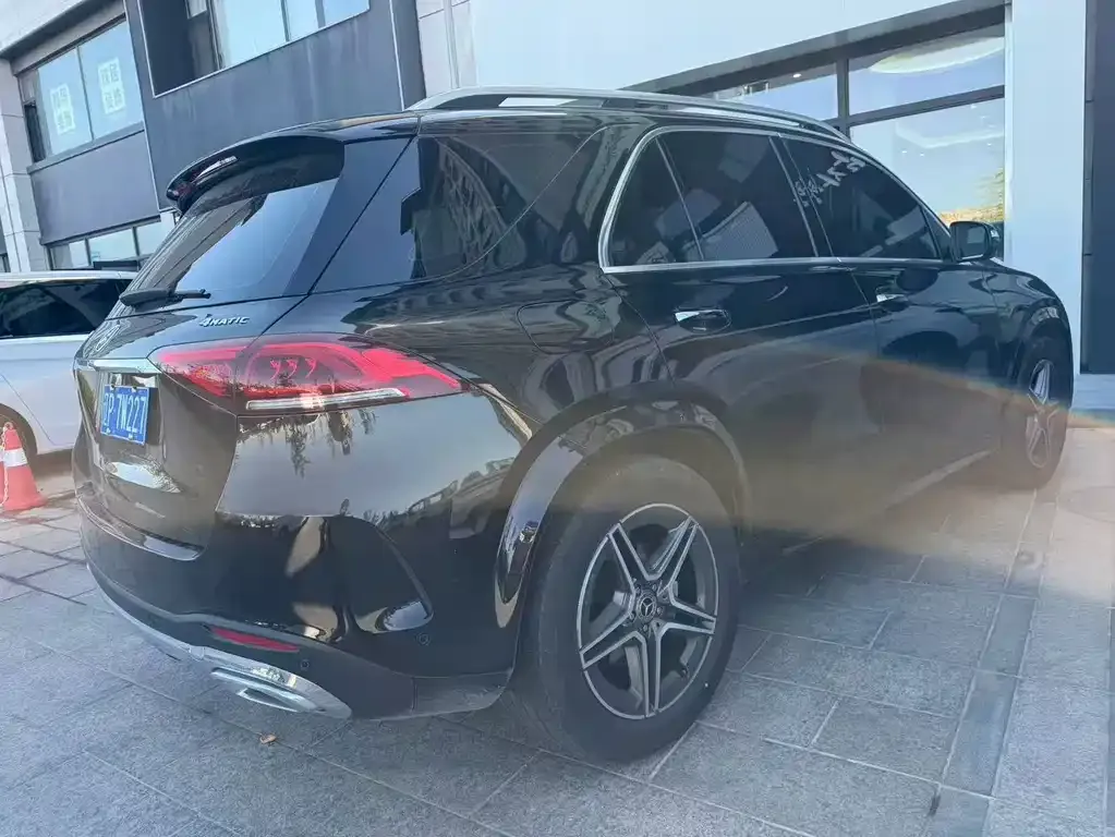 Mercedes-Benz GLE (Import) — фото 9