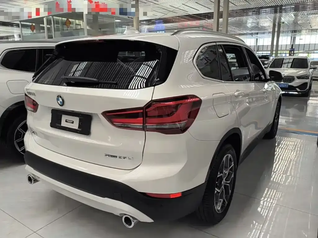 BMW X1 — фото 4