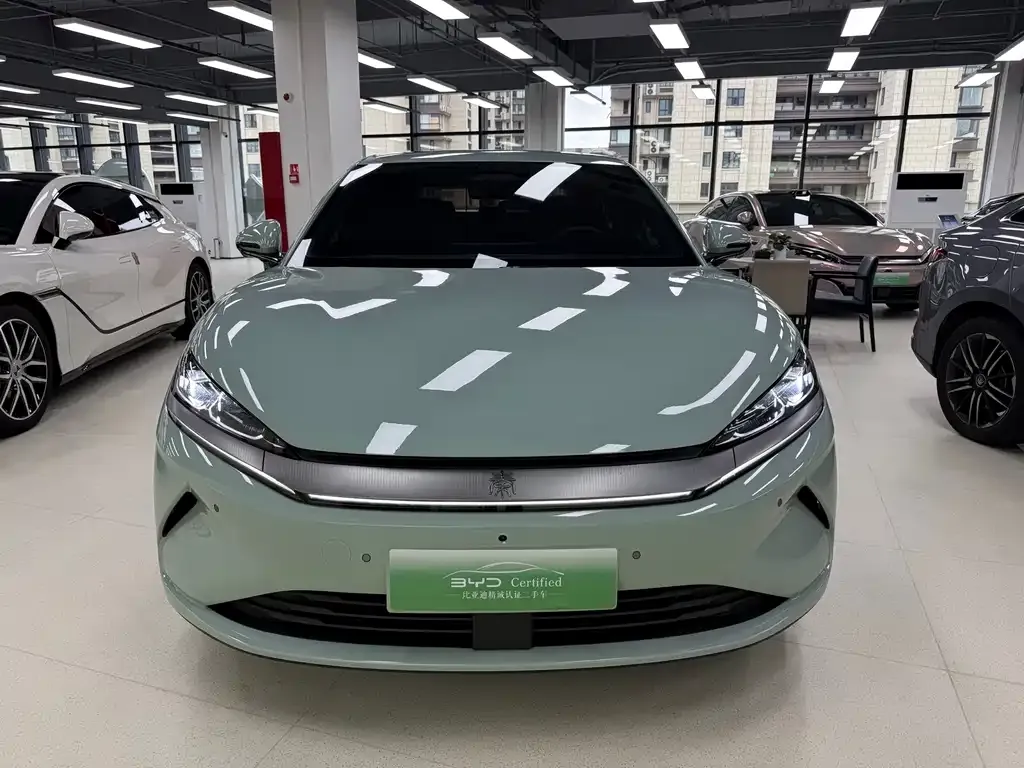BYD Qin L — фото 7