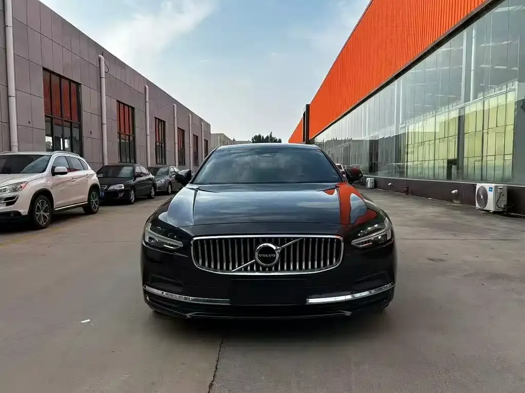 Volvo S90 — фото 8