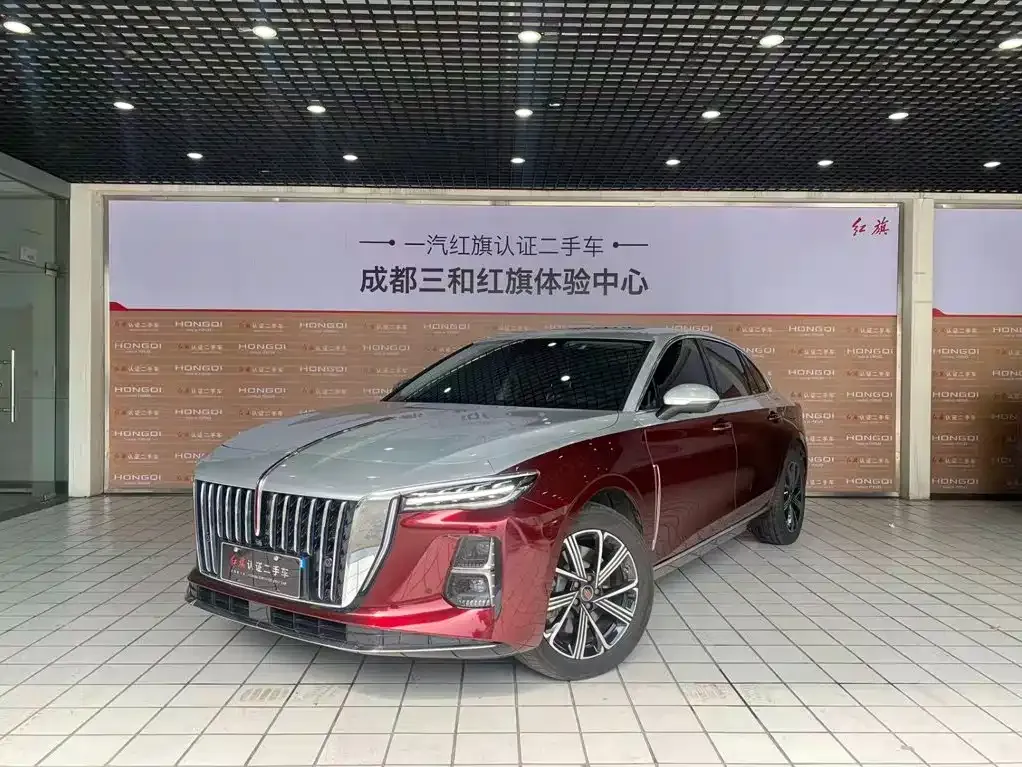 Hongqi H5 PHEV — фото 1