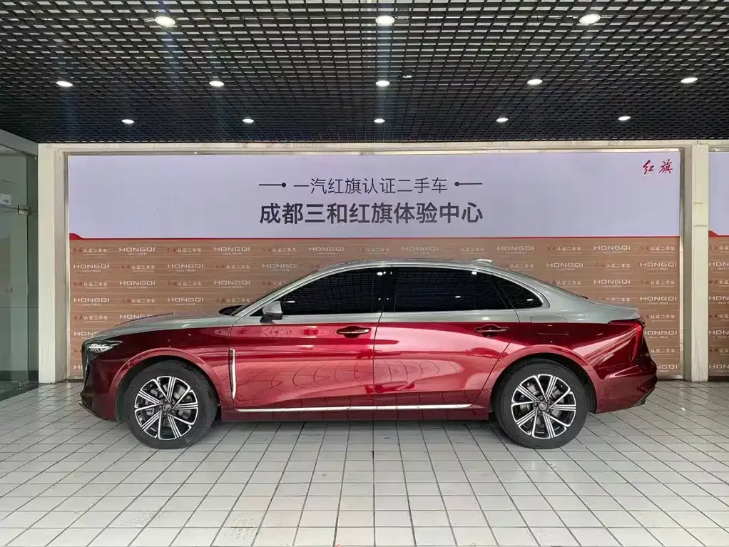 Hongqi H5 PHEV — фото 8