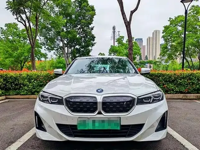 BMW i3 — фото 7