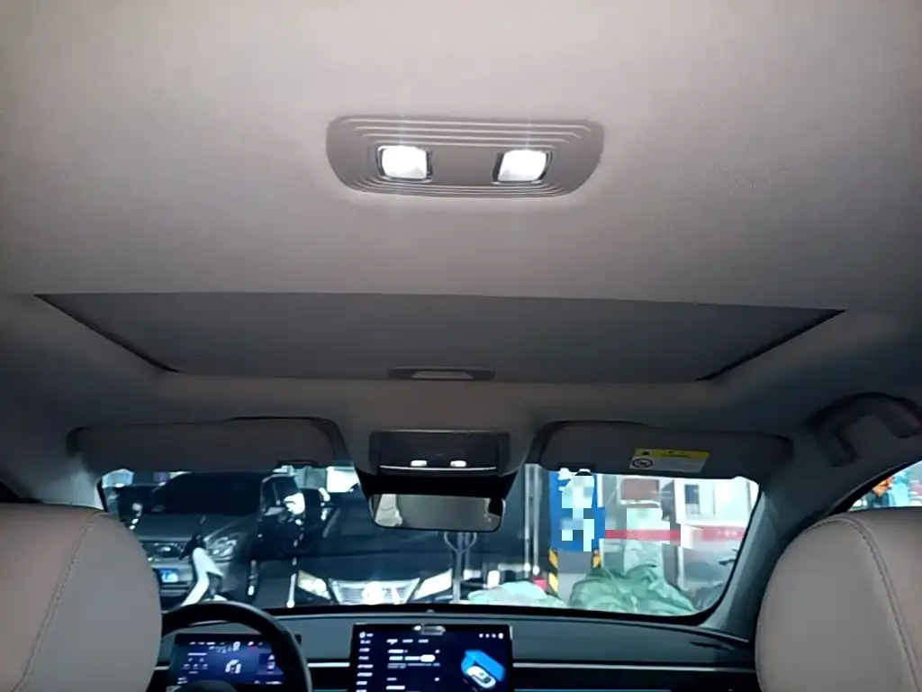 BYD Seal 05 DM-i — фото 7