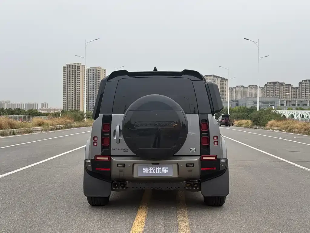 Land Rover Defender — фото 3