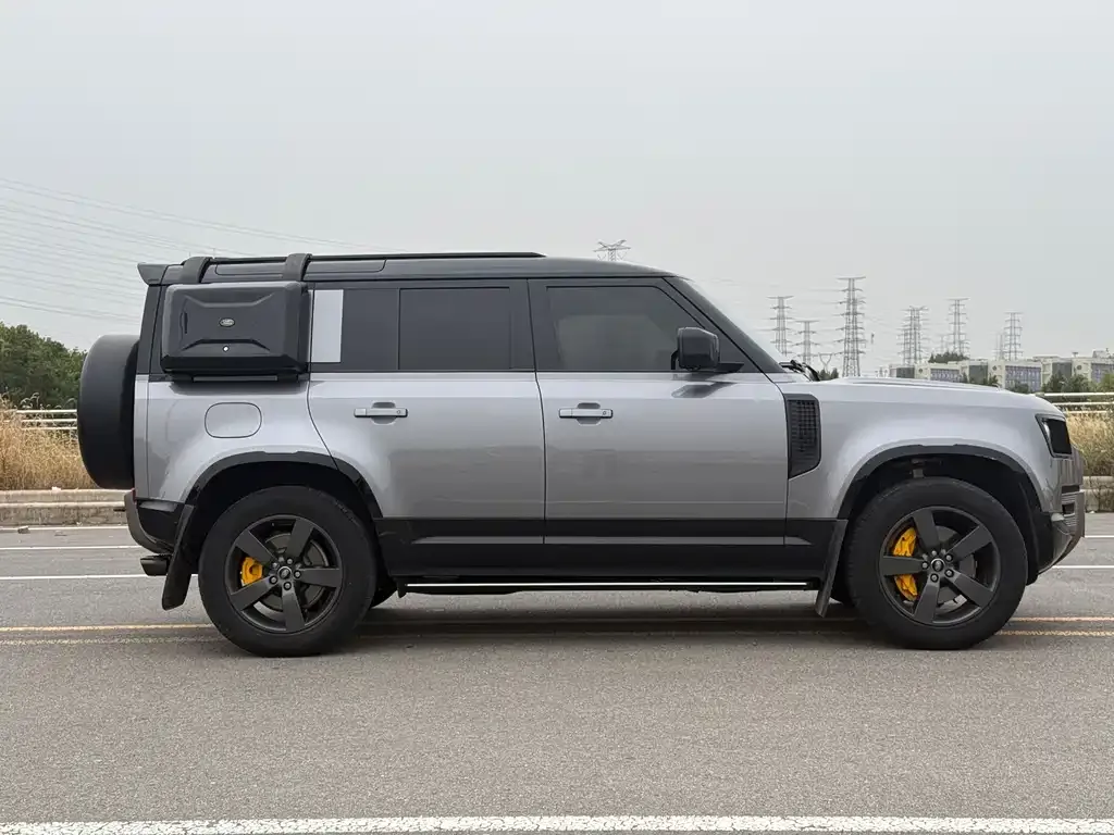 Land Rover Defender — фото 9