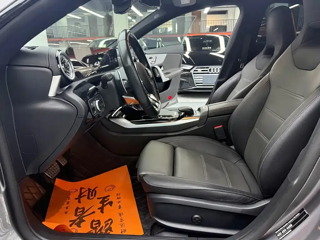 Mercedes-Benz CLA AMG — фото 4