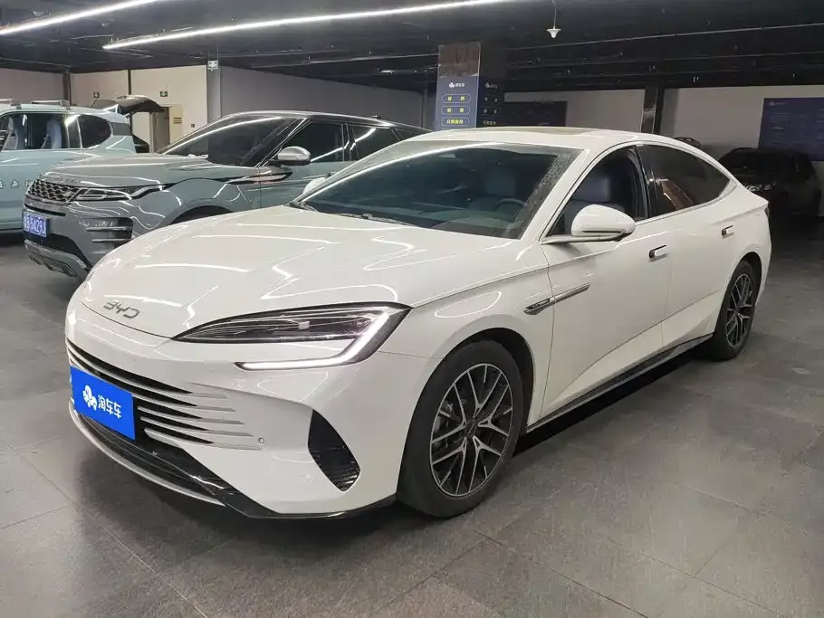 BYD Seal — фото 1