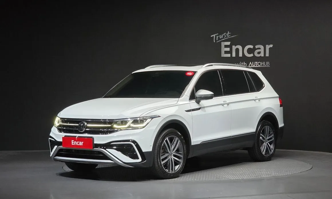Volkswagen Tiguan — фото 1