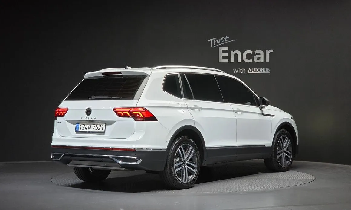 Volkswagen Tiguan — фото 2