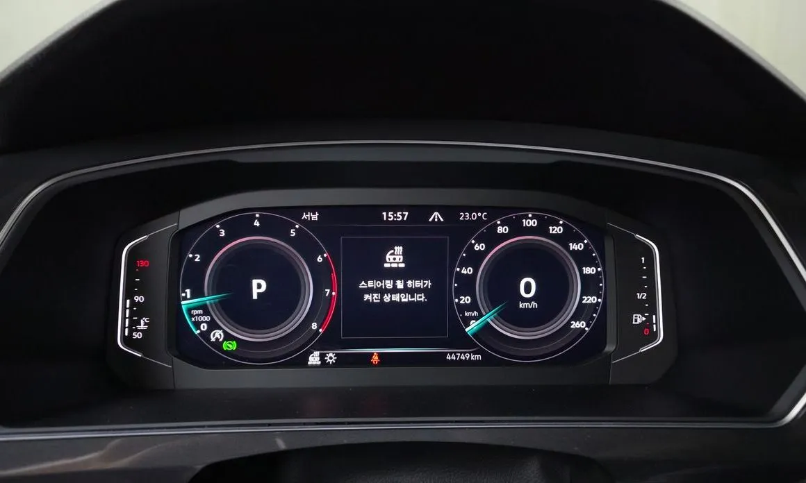 Volkswagen Tiguan — фото 4