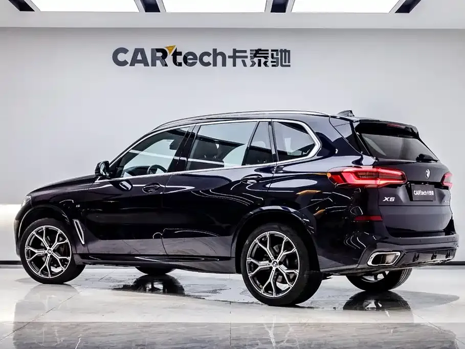 BMW X5 — фото 9