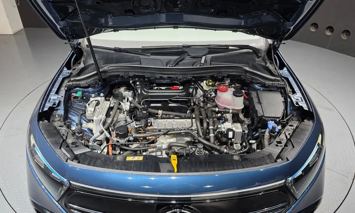 Mercedes-Benz EQA — фото 10